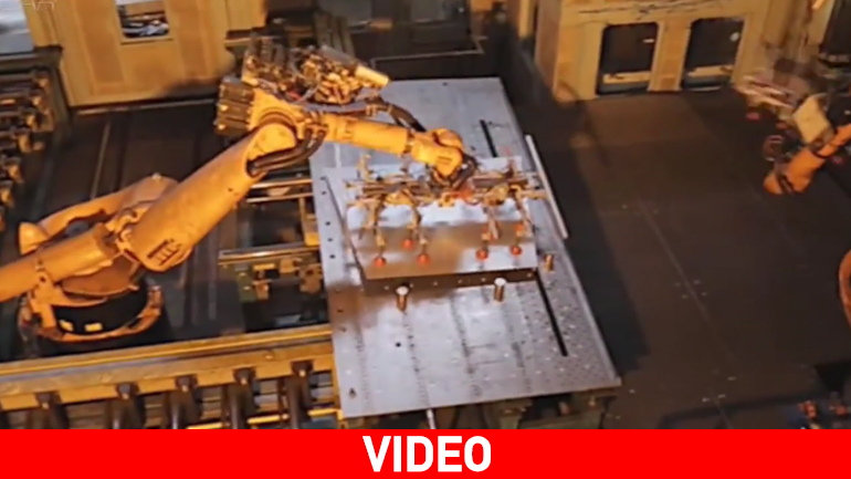 Πως από μία.. λαμαρίνα δημιουργείται το νέο Renault Megane